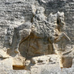 Мадарский всадник - средневековый скальный барельеф